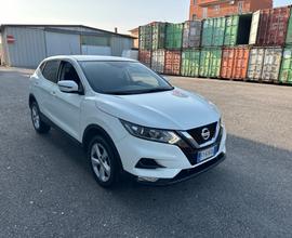 Nissan Qashqai 1.6 dCi 2WD N-Connecta SOLO 120 MIL