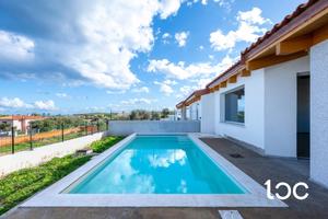 Villa centrale su unico livello con vista mare e p