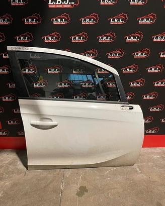 Porta anteriore destra Opel Corsa E