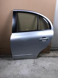 NISSAN Micra 7° Serie (10>16) PORTIERA POSTERIORE