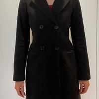 Cappotto nero Subdued