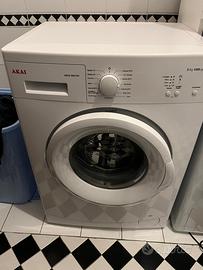 Lavatrice Akai - 5kg - 1000 giri