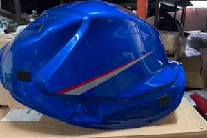 serbatoio penso di un gsx-r1000 del 2006/7