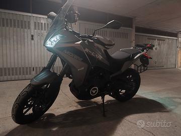 Moto Morini X‑Cape 650 – 2023 – 12.000 km