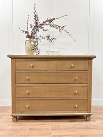 Cassettiera e comodini in legno naturale