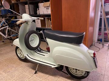 Vespa 50 del 1963 – sportellino piccolo
