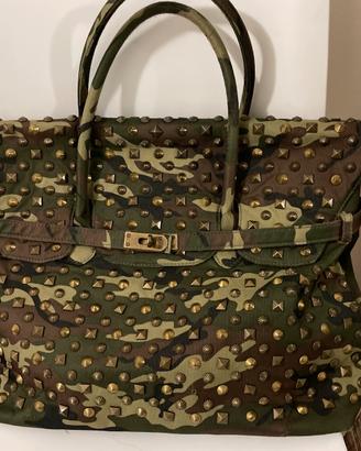 Mia bag camouflage borchie