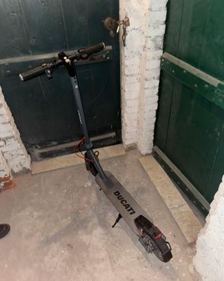 Monopattino Ducati Pro 1 Evo Max