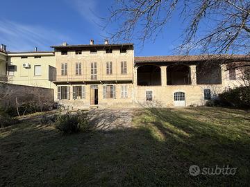 CASA INDIPENDENTE CON GIARDINO