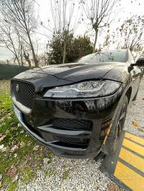 Jaguar F-Pace 2.0 AWD