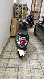Vespa sprint 50