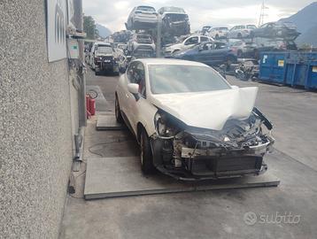 RENAULT CLIO 1.5 TD 2018 K9KE6  PER RICAMBI