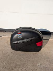 Givi E41 Keyless + Telaietto per Honda NC 750 X