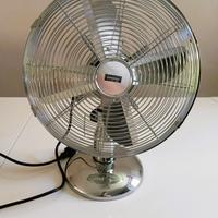 Ventilatore da tavolo in stile industriale