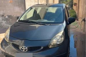 Toyota Aygo 1.0 5p (2012) – Idonea Neopatentati