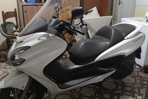 Yamaha Majesty 400