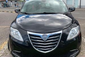 Lancia ypsilon 1.3 gasolio