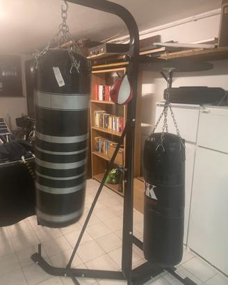 SACCO DA BOX CON STRUTTURA E PALLA VELOCE