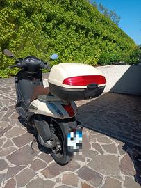 Peugeot Geopolis 300 i