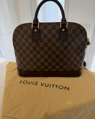 Louis Vuitton Alma MM