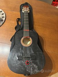 Chitarra Classica modificata per uso in acustico