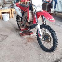 Hm cre f450 - 2006