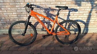  MTB rockraider 340
