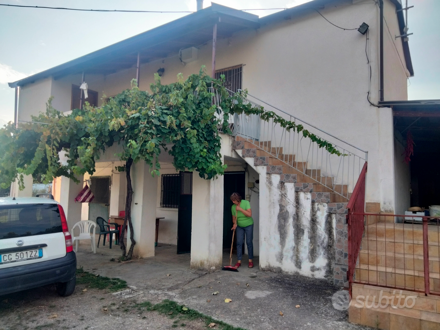 Casale e terreno - View 2