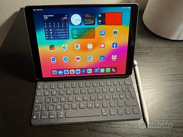 iPad Pro 10.5, 2017, 256 GB  + Pencil + Tastiera