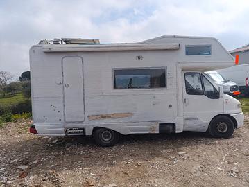 camper mansardato finestre nuove 
