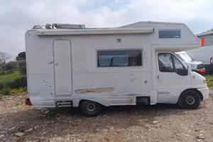 camper mansardato finestre nuove 