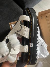 Sandali Dr martens
