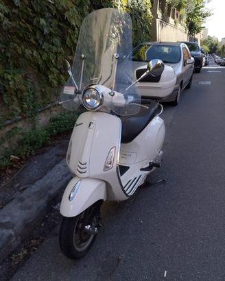 Vespa Primavera 150