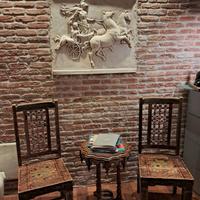 Trittico d'Arte Filippin, Sedie e Tavolino Dipinti