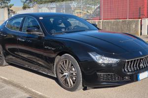 Maserati Ghibli V6 Diesel 275 CV Nerissimo Edition