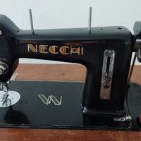 Macchina da cucire NECCHI mod.BDA anni '30/'40