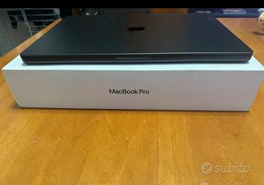 MacBook Pro M3 Pro, 512GB SSD 18 GB RAM