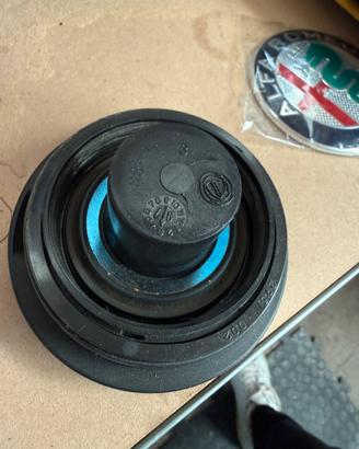 Tappo serbatoio alfa 75 america