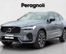 VOLVO XC60 B4 AWD PLUS DARK AUTOMATICA KM0