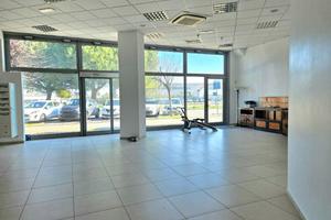 NEGOZIO A SAVIGNANO SUL RUBICONE