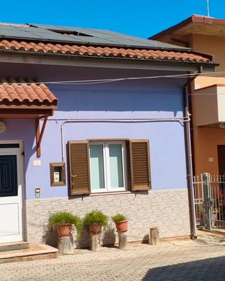 Splendida Casa Indipendente Ristrutturata con Giar