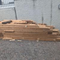 Legna da recupero – Travi di tetto smantellato