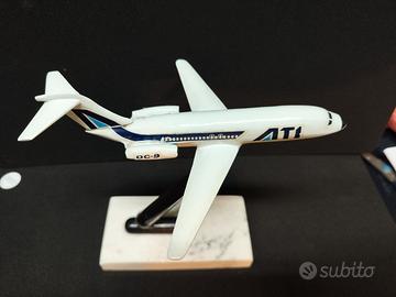 Aereo Douglas DC-9 ATI, anni 60 Fomaer Metallo