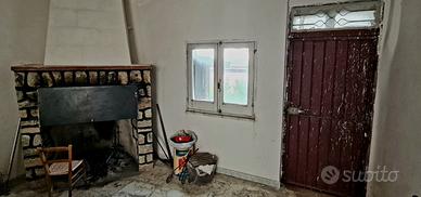 Rimessa con terreno a Duronia