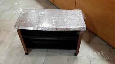 Tavolino in legno per TV