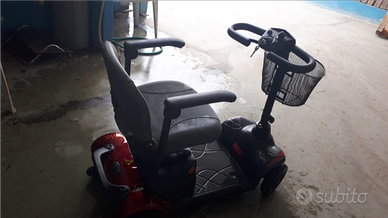 Macchina per persone speciali o anziani