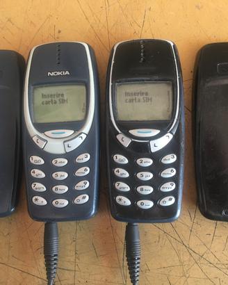 2 Nokia 3310 e caricabatterie