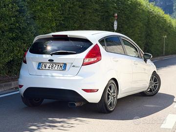 Ford Fiesta 1.2 60CV 5 porte OK NEOPATENTATI
