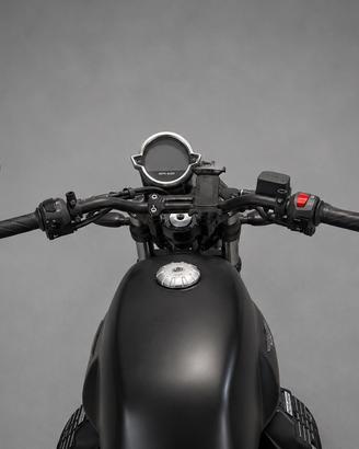 Moto Guzzi V7 stone 850