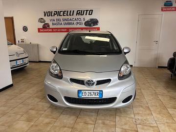 TOYOTA AYGO ANNO 2010 BZ 1.0 ADATTA NEOPATENTATI K